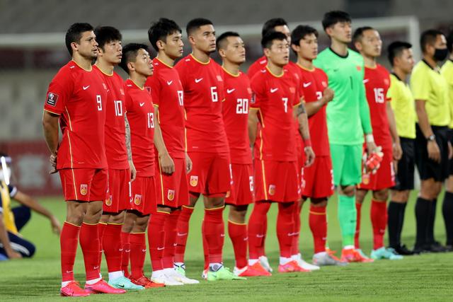 郑钦文逆转凯斯，豪取美网十六强席位！