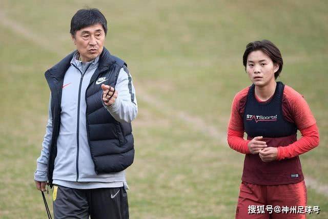 饮恨时刻！倒下的姚明！致敬遗憾的火箭！